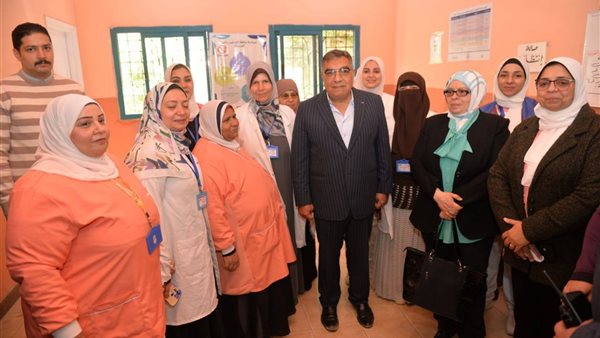 محافظ الدقهلية يتفقد أعمال القافلة الطبية بقرية دنديط محافظ الدقهلية يتفقد أعمال القافلة الطبية بقرية دنديط