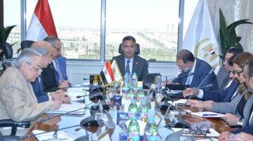 وزير التموين يترأس اجتماع اللجنة العليا للقمح لمتابعة موسم التوريد المحلي