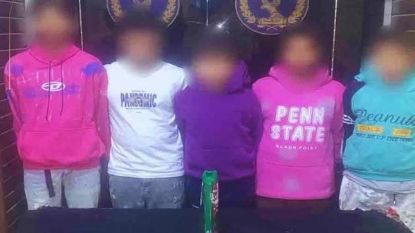 القبض على 5 صبية ظهروا في فيديو مسيء وأشعلوا النيران بالأميرية القبض على 5 صبية ظهروا في فيديو مسيء وأشعلوا النيران بالأميرية