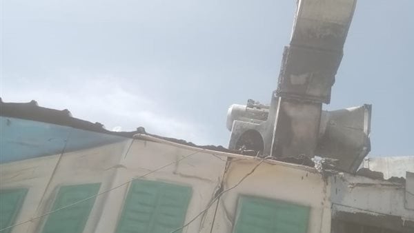 السيطرة على حريق بمطعم شهير في مدينة طهطا دون إصابات بشرية السيطرة على حريق بمطعم شهير في مدينة طهطا دون إصابات بشرية