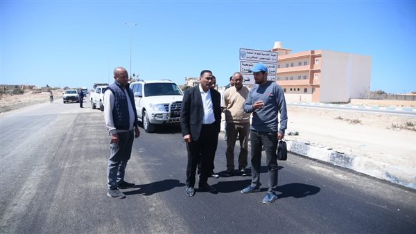 محافظ مطروح يتفقد أعمال توصيل مياه محطة تحلية الرميلة بالخزانات الاستراتيجية محافظ مطروح يتفقد أعمال توصيل مياه محطة تحلية الرميلة بالخزانات الاستراتيجية