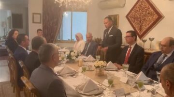 الخطيب يلتقي وزير الاقتصاد والتخطيط التونسي لبحث سبل تعزيز التعاون المشترك