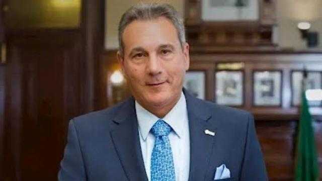 محمد الإتربي: مبيعات الشركات العقارية تتضاعف إلى ١.٤ تريليون جنيه في ٢٠٢٤ محمد الإتربي: مبيعات الشركات العقارية تتضاعف إلى ١.٤ تريليون جنيه في ٢٠٢٤