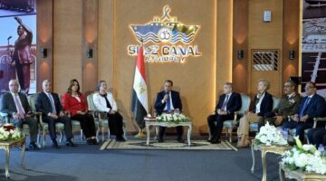مدبولي: نشهد اليوم تحولًا جذريًا في أنشطة وخدمات قناة السويس وانفتاحها على العالم