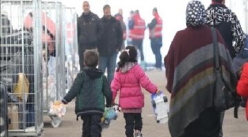 عشية “يوم الأسير الفلسطيني”.. حماس تدعو لاعتبار الخميس يوما عربيا وعالميا للتضامن مع الأسرى بسجون إسرائيل وتؤكد أنها حرصت على حياة أسرى العدو وتعاملت معهم بإنسانية