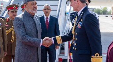 سلطان عُمان يختتم زيارة إلى هولندا بتوقيع عدد من الاتفاقيات