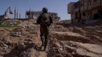 الجيش الإسرائيلي يعلن تحويل 30 بالمئة من أراضي قطاع غزة إلى منطقة عازلة مع مواصلته عملياته العسكرية ومنع دخول المساعدات الإنسانية