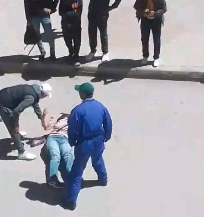 جريمة تهز المغرب.. مقتل أستاذة جامعية على يد أحد طلابها في الشارع جريمة تهز المغرب.. مقتل أستاذة جامعية على يد أحد طلابها في الشارع