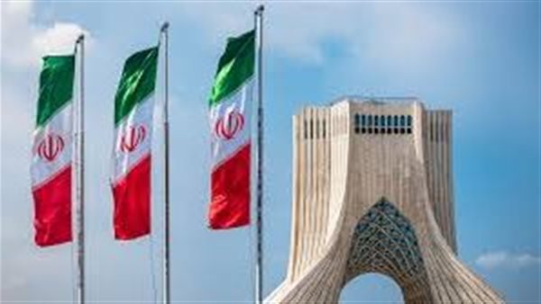 الولايات المتحدة تفرض عقوبات جديدة على إيران الولايات المتحدة تفرض عقوبات جديدة على إيران
