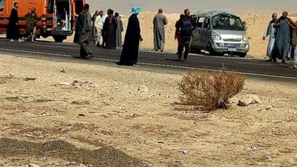 كانت رايحة تعزي.. وفاة الضحية الثالثة في حادث انقلاب سيارة بقنا كانت رايحة تعزي.. وفاة الضحية الثالثة في حادث انقلاب سيارة بقنا