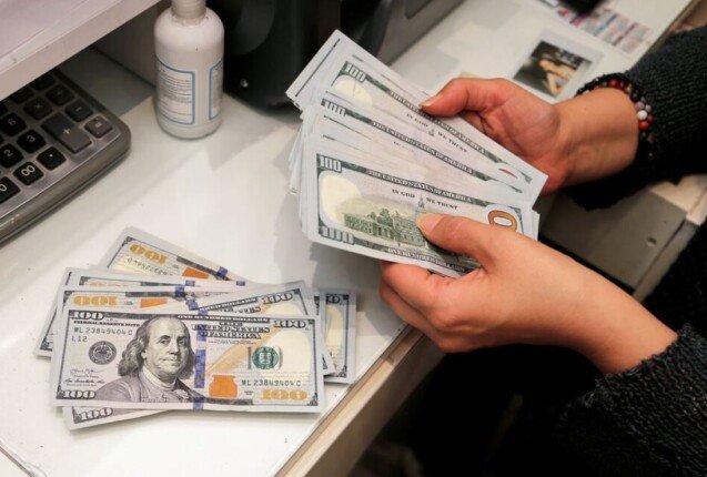 سعر الدولار مقابل الجنيه المصري اليوم الخميس 17 أبريل 2025 وفقا لآخر تحديث