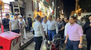 محافظ قنا يوجه بتحرير محاضر فورية للمحلات المتعدية على الأرصفة