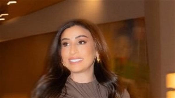 دينا الشربيني تطل بأحدث صيحات فساتين 2025 دينا الشربيني تطل بأحدث صيحات فساتين 2025