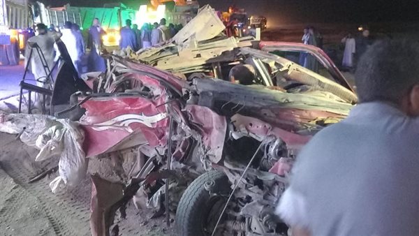 مصرع وإصابة 6 آخرين بحادث بطريق ادفو مرسي علم باسوان
