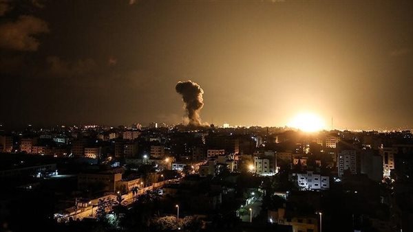 فلسطين.. مدفعية الاحتلال تستهدف المناطق الشرقية لحيي الزيتون والشجاعية شرق مدينة غزة فلسطين.. مدفعية الاحتلال تستهدف المناطق الشرقية لحيي الزيتون والشجاعية شرق مدينة غزة