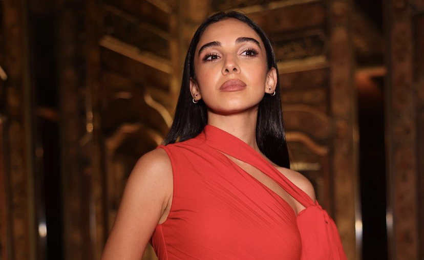 سلمى أبو ضيف مع ابنتها في أحدث ظهور سلمى أبو ضيف مع ابنتها في أحدث ظهور