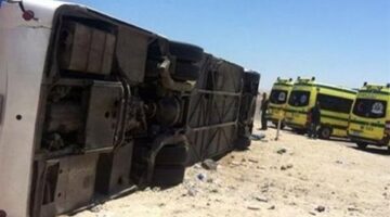 أعلى طريق إدفو مرسى علم.. مصرع وإصابة 6 أشخاص بحادث سيارتين