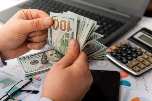 تجاوز 51 جنيهًا.. تذبذب سعر الدولار مقابل الجنيه اليوم الخميس 17 أبريل 2025 تجاوز 51 جنيهًا.. تذبذب سعر الدولار مقابل الجنيه اليوم الخميس 17 أبريل 2025