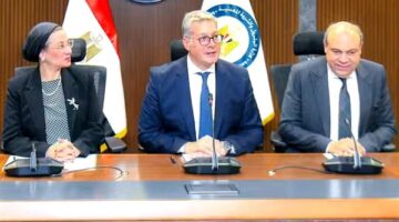 وزراء البترول والبيئة والطيران يبحثون التعاون بمشروع إنتاج وقود الطائرات المستدام