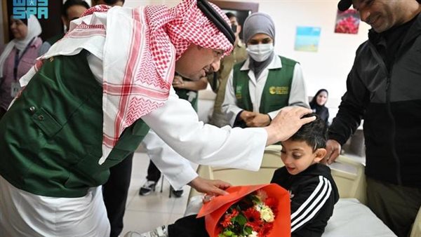 فريق طبي من مركز الملك سلمان للإغاثة يجري عمليات زراعة قوقعة للأطفال الفلسطينيين فريق طبي من مركز الملك سلمان للإغاثة يجري عمليات زراعة قوقعة للأطفال الفلسطينيين