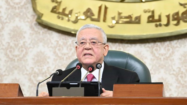 رئيس النواب يهنئ البابا تواضروس بعيد القيامة المجيد رئيس النواب يهنئ البابا تواضروس بعيد القيامة المجيد
