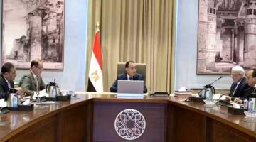 رئيس الوزراء يتابع الموقف المالي لهيئة التأمين الاجتماعي واستثمارات أموال صندوقها الاستثماري