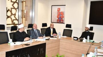وفق معايير صارمة.. وزير الأوقاف يترأس لجنة اختيار مديري إدارات الشؤون القانونية بالمديريات