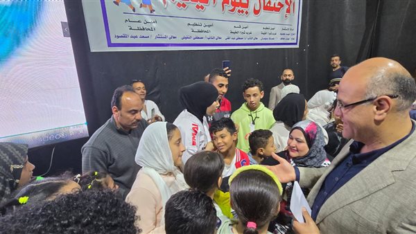 محافظ القليوبية يشهد احتفالية تكريم الأيتام بشبرا الخيمة