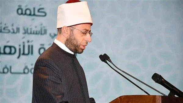 وزير الأوقاف يترأس لجنة القيادات لاختيار مديرى إدارات الشئون القانونية بالمديريات وزير الأوقاف يترأس لجنة القيادات لاختيار مديرى إدارات الشئون القانونية بالمديريات