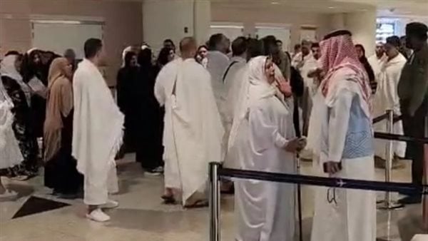 بعد نشر القاهرة 24.. أول رد من المصرية للمطارات بشأن أزمة تأشيرة الترانزيت ومنع دخول المسافرين للسعودية بعد نشر القاهرة 24.. أول رد من المصرية للمطارات بشأن أزمة تأشيرة الترانزيت ومنع دخول المسافرين للسعودية