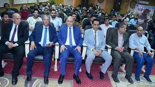 جامعة سوهاج تبتكر: مشاريع شبابية مدهشة في مسابقة علمية جامعة سوهاج تبتكر: مشاريع شبابية مدهشة في مسابقة علمية