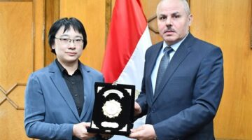 جامعة القناة تستقبل وفد معهد تاريخ الصين القديم