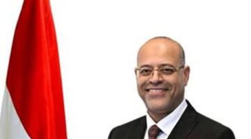 وزير العمل: الإثنين والخميس المقبلان إجازة مدفوعة الأجر للعاملين بالقطاع الخاص