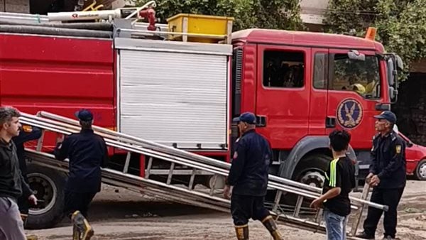 السيطرة على حريق في جنينة زراعية بشارع ترعة النسوان في المنيا السيطرة على حريق في جنينة زراعية بشارع ترعة النسوان في المنيا