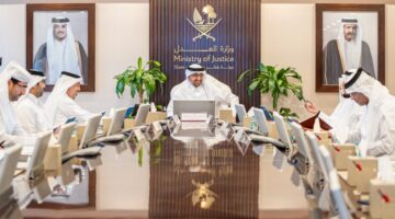 وزير العدل ووزير الدولة لشؤون مجلس الوزراء يرأس اجتماع لجنة قبول المحامين