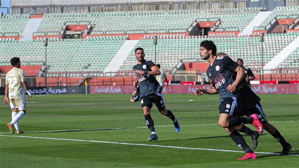 كأس عاصمة مصر.. الأهلي يسقط أمام فاركو ويودع البطولة بالهزيمة الثالثة على التوالي كأس عاصمة مصر.. الأهلي يسقط أمام فاركو ويودع البطولة بالهزيمة الثالثة على التوالي
