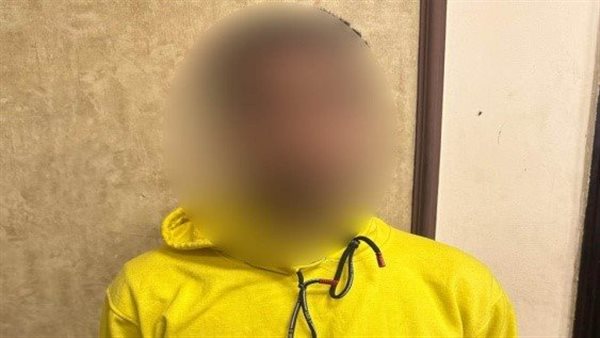 ضبط قائد دراجة نارية بالقاهرة لقيامه بالتحرش بسيدة أجنبية ضبط قائد دراجة نارية بالقاهرة لقيامه بالتحرش بسيدة أجنبية