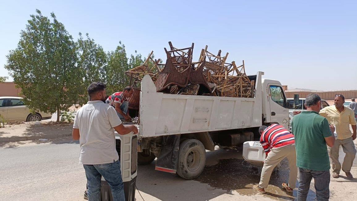 حملات مكبرة لرفع الإشغالات بمدينة مرسى مطروح حملات مكبرة لرفع الإشغالات بمدينة مرسى مطروح