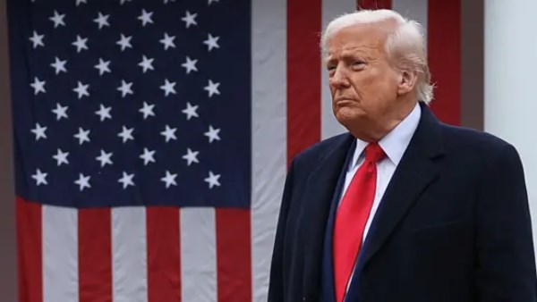 ترامب: نحصل الآن على الكثير من الأموال بعدما كنا نخسرها في عهد بايدن ترامب: نحصل الآن على الكثير من الأموال بعدما كنا نخسرها في عهد بايدن