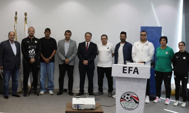اللجنة الطبية باتحاد الكرة تنظم محاضرة عن الوقاية من الموت المفاجئ للاعبين اللجنة الطبية باتحاد الكرة تنظم محاضرة عن الوقاية من الموت المفاجئ للاعبين