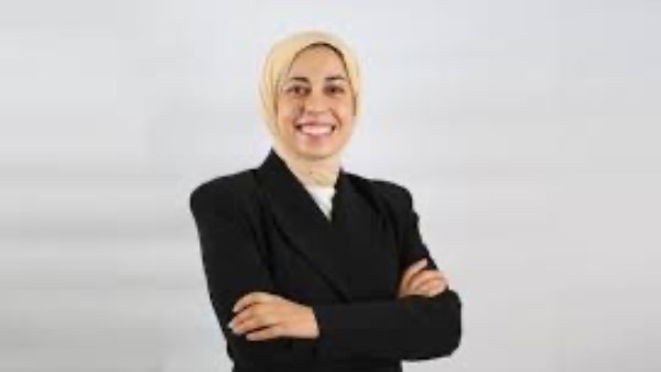 تكريم عالمي يضع خبيرة الأمن السيبراني المصرية هبة فرحات تحت الأضواء تكريم عالمي يضع خبيرة الأمن السيبراني المصرية هبة فرحات تحت الأضواء