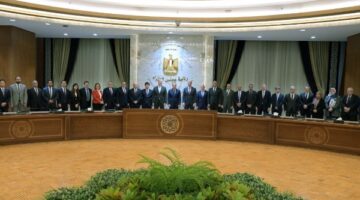 رئيس الوزراء: استثمارات بـ150 مليون دولار في السيارات توفر 10 آلاف فرصة عمل