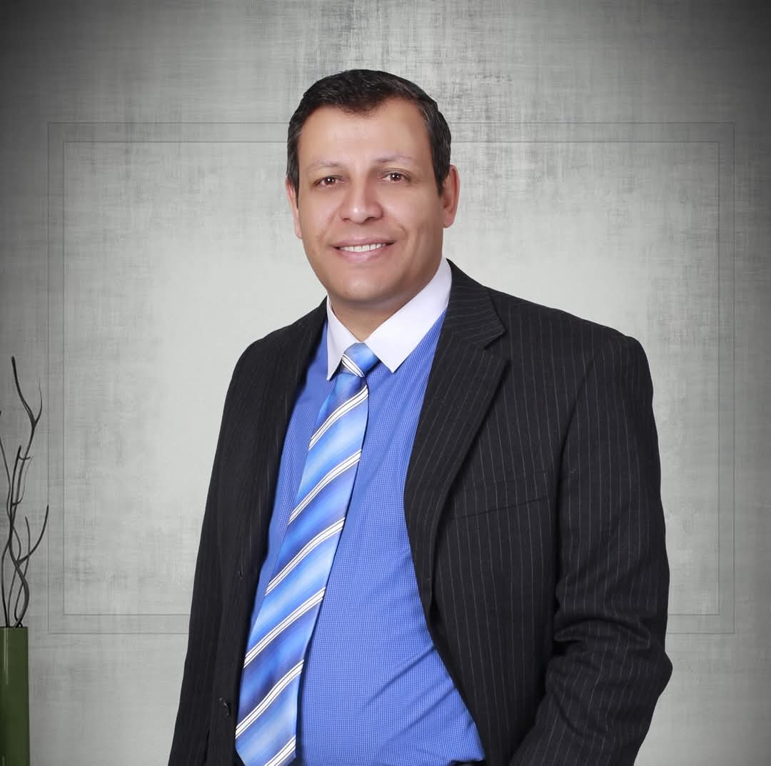 الدكتور إبراهيم نصار 