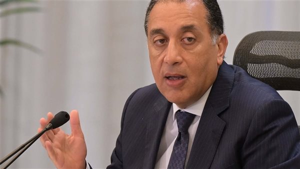 رئيس الوزراء: بدأنا منذ 3 أيام موسم توريد القمح والأرقام مبشرة رئيس الوزراء: بدأنا منذ 3 أيام موسم توريد القمح والأرقام مبشرة