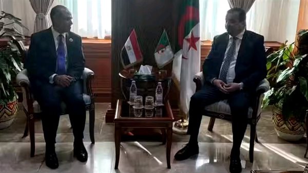 وزير الخارجية يلتقي بوزير الدولة الجزائري للطاقة والمناجم والطاقات المتجددة وزير الخارجية يلتقي بوزير الدولة الجزائري للطاقة والمناجم والطاقات المتجددة