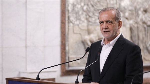 بزشكيان: إيران والسعودية بإمكانهما حل العديد من مشاكل المنطقة معا بزشكيان: إيران والسعودية بإمكانهما حل العديد من مشاكل المنطقة معا