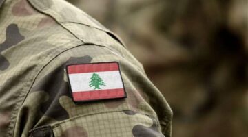 أسلحة وذخائر في منزل فلسطيني في صيدا (صورة)