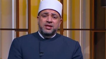 عالم بالأوقاف: الخرزة الزرقاء والتمائم تفتح باب الشيطان والشرك بالله