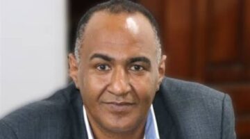 أبو بكر القاضي: أزمة الأطباء لا تُحل بزيادة الخريجين بل بوقف الهجرة