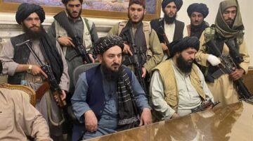 المحكمة العليا في روسيا ترفع الحظر عن حركة طالبان الأفغانية
